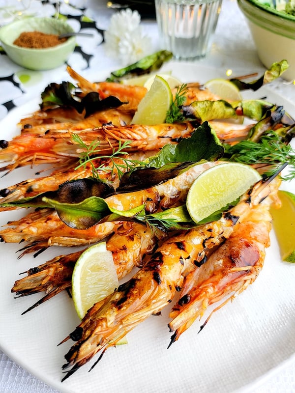 Prawns on Skewers with Green Chilli Avocado Dip