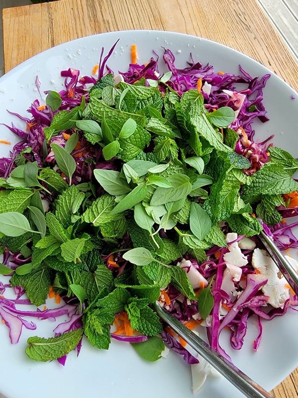 Cauliflower & Red Cabbage Slaw
