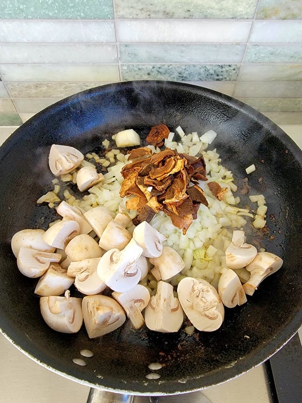 Beef & Mushroom Stroganoff