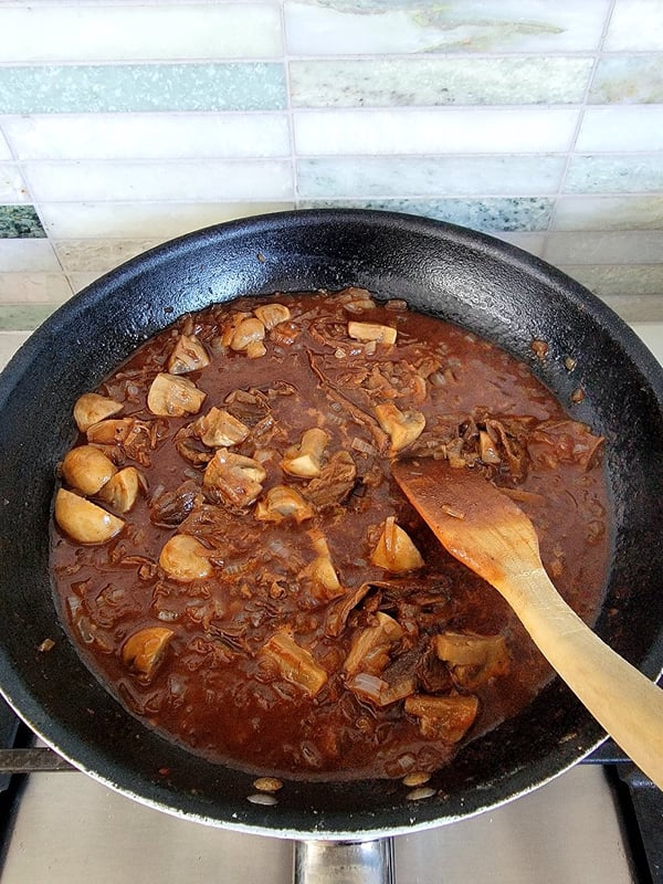 Beef & Mushroom Stroganoff