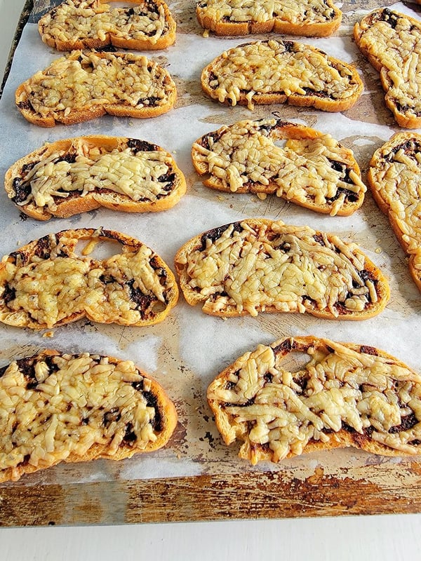 Crusty Cheesy Mousetraps