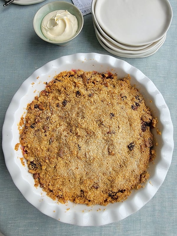 Nutty Rhubarb Crumble