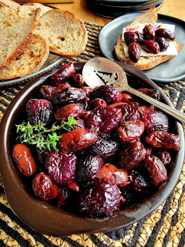 Roasted Red Grapes & Kalamata Olives