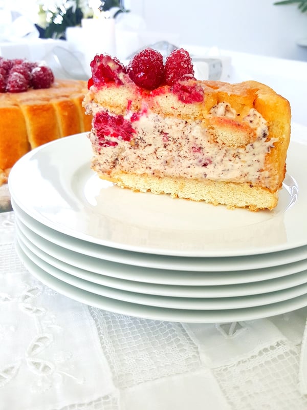 Raspberry Limoncello Torte