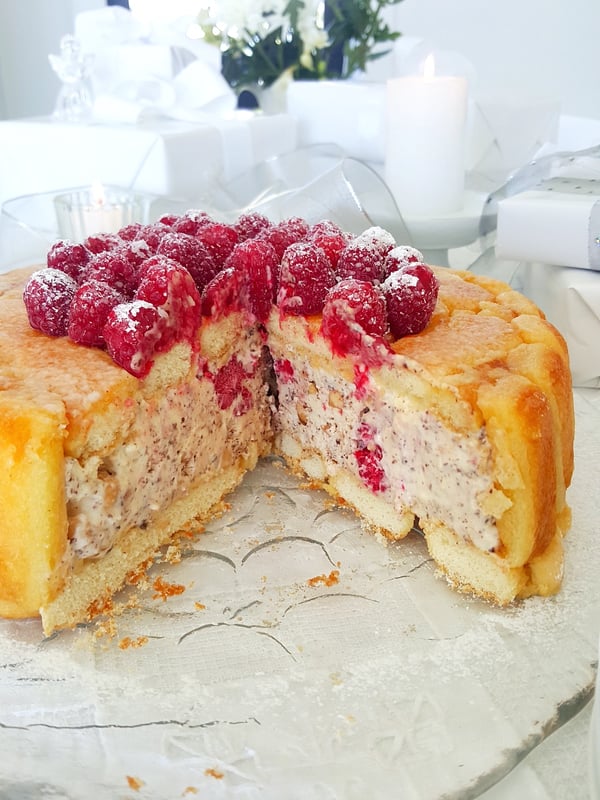Raspberry Limoncello Torte