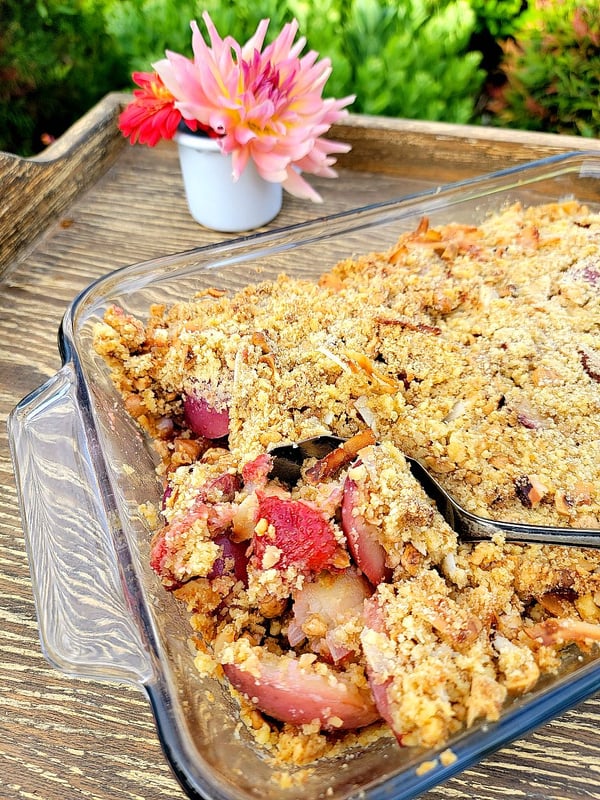 Strawberry & White Nectarine Crumble