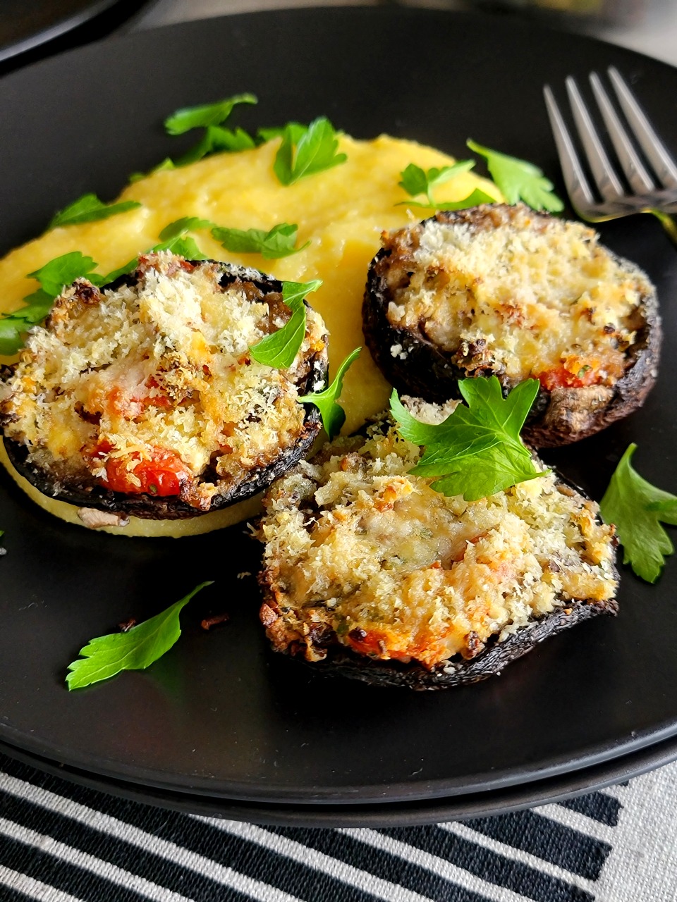 Baked Ricotta Mushrooms