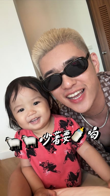 妹妹吵著喝奶寶物神器登場！