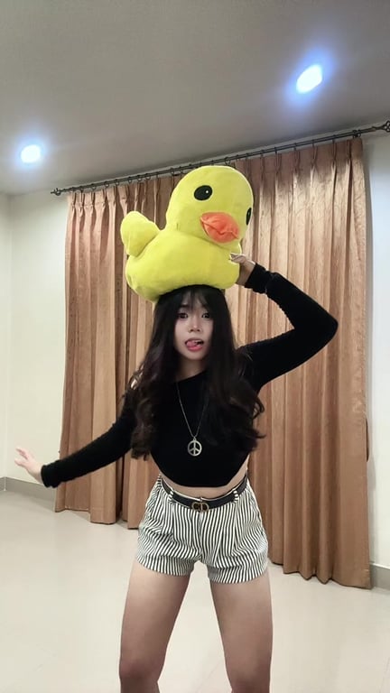 超级爱跳舞💗