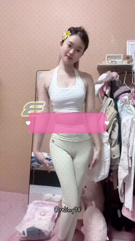 Elgini Yoga Pants tengah GILA MURAH! io? Kain premium, selesa, terus nampak snatched. Jangan lepaskan peluang, harga tengah runtuh sekarang! Klik beg kuning cepat! #ElginiYogaPants #HargaRuntuh #Racun