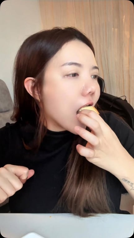 Food review & vlog
