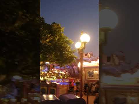 香港Disney夜景靚
