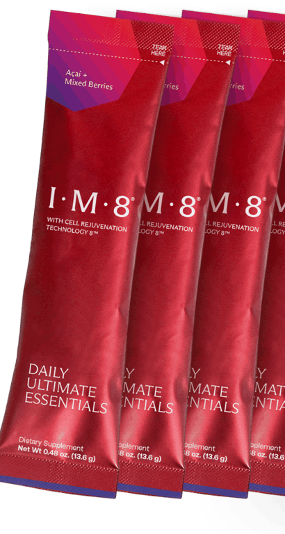 A fan of IM8 Daily Ultimate Essentials single-serve sachets