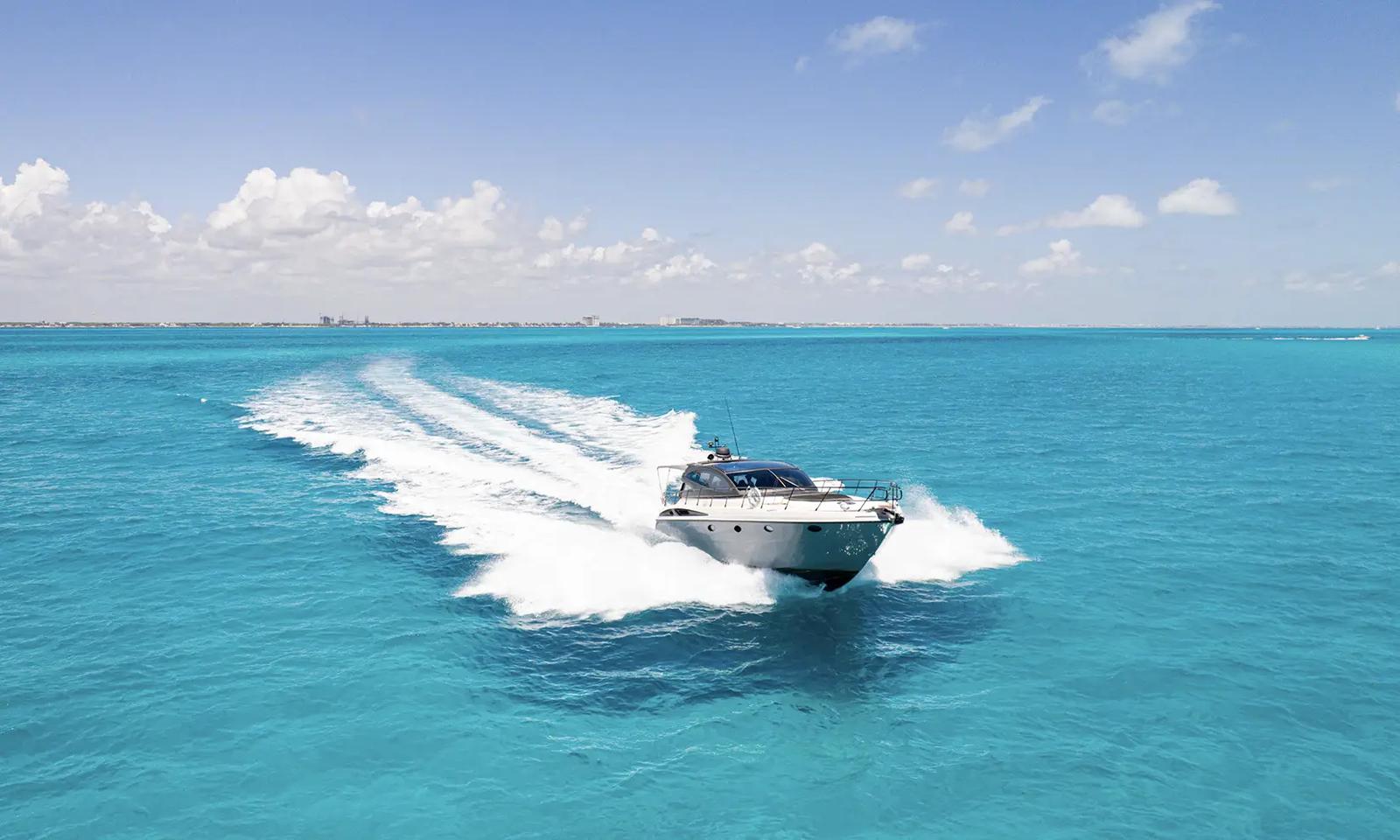 Cranchi Mediterranee 50, private charter in Tulum