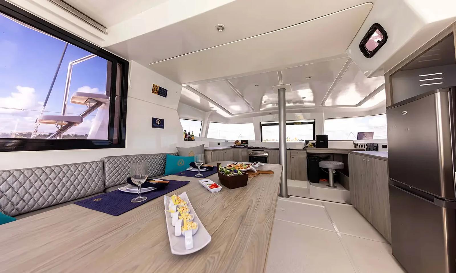 Bali 40, private charter in Tulum