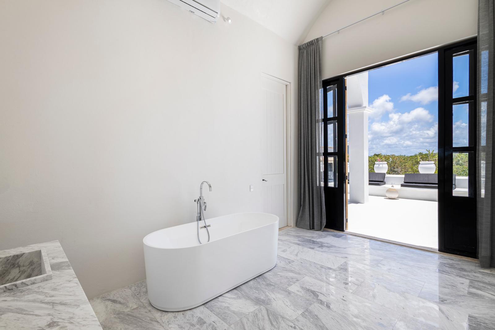 Villa Raes, private villa in Tulum