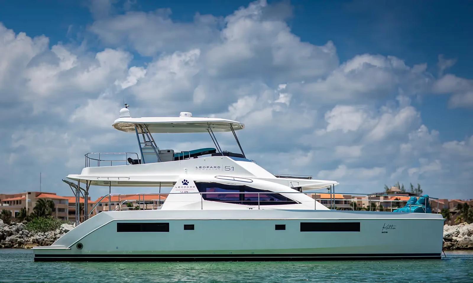 Leopard PowerCat 51, private charter in Tulum