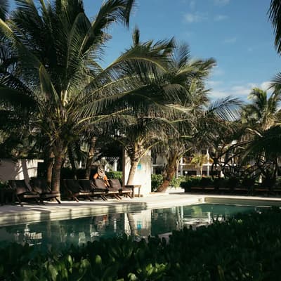 Mia Beach Club