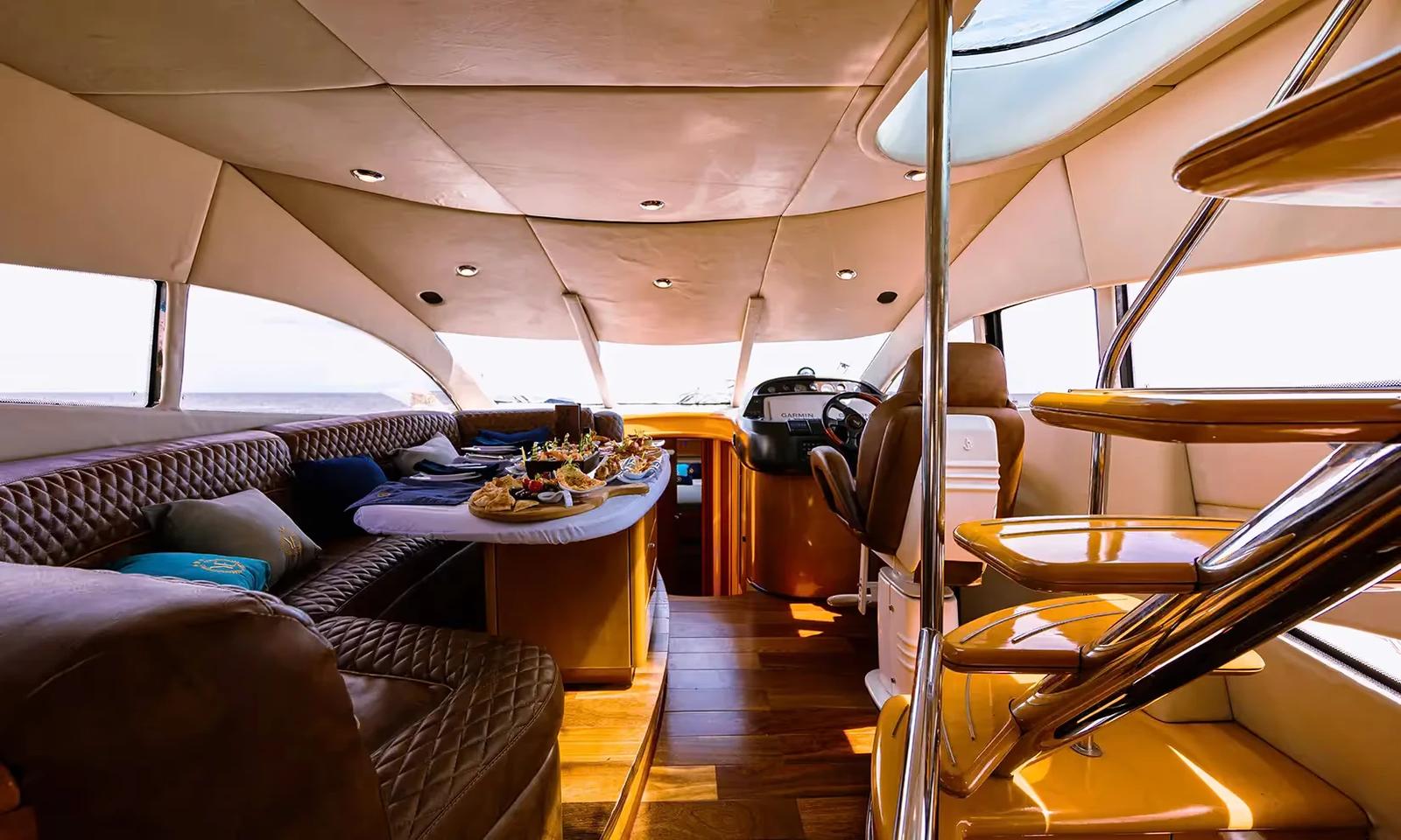 Sunseeker 60, private charter in Tulum