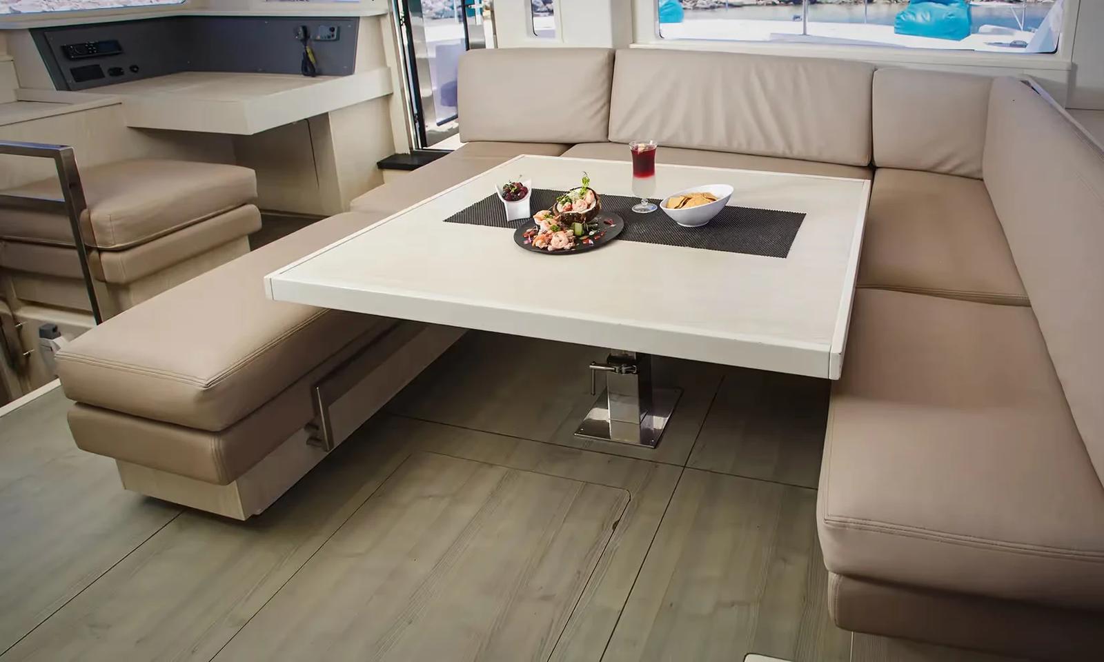 Leopard PowerCat 51, private charter in Tulum