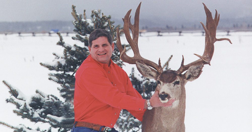 EHJ 135_Antler Growth