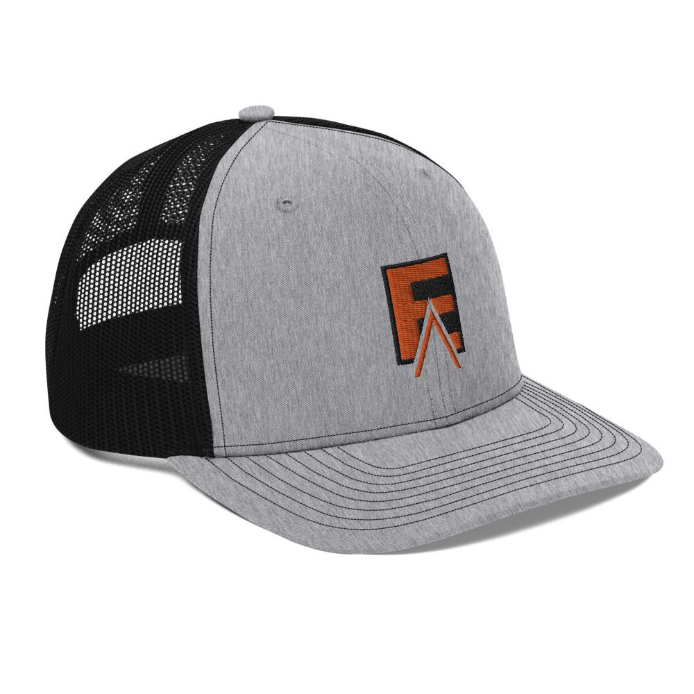 snapback-trucker-cap-heather-grey-black-right-front-609ee983a5902
