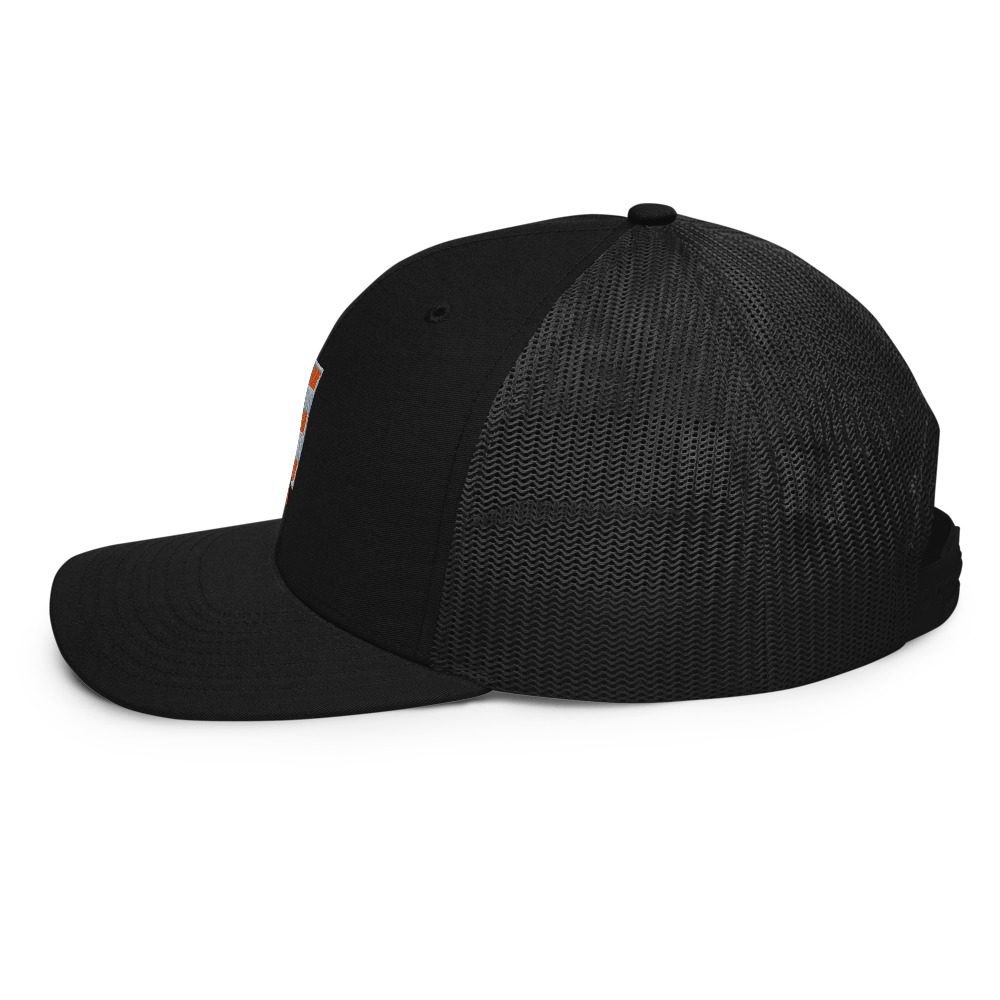 snapback-trucker-cap-black-left-side-617820b6b09eb