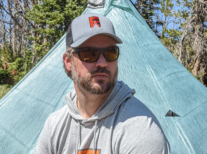 TH_E-trucker-hat_Thumb