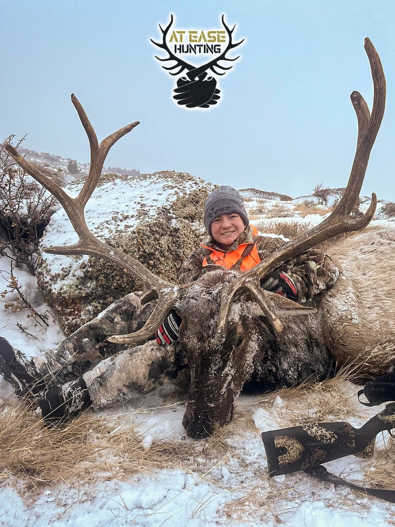 At East Hunting_Watermark_0000_Logo