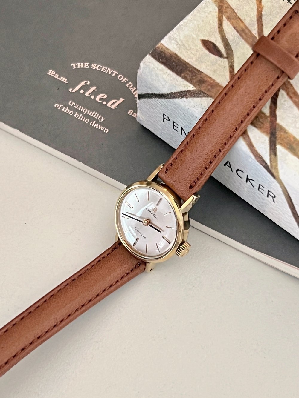 오메가 워치 - 시계