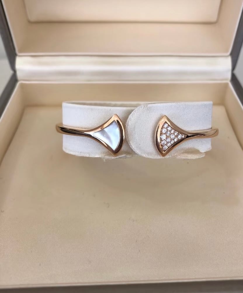 불가리 디바스 드림 브레이슬릿