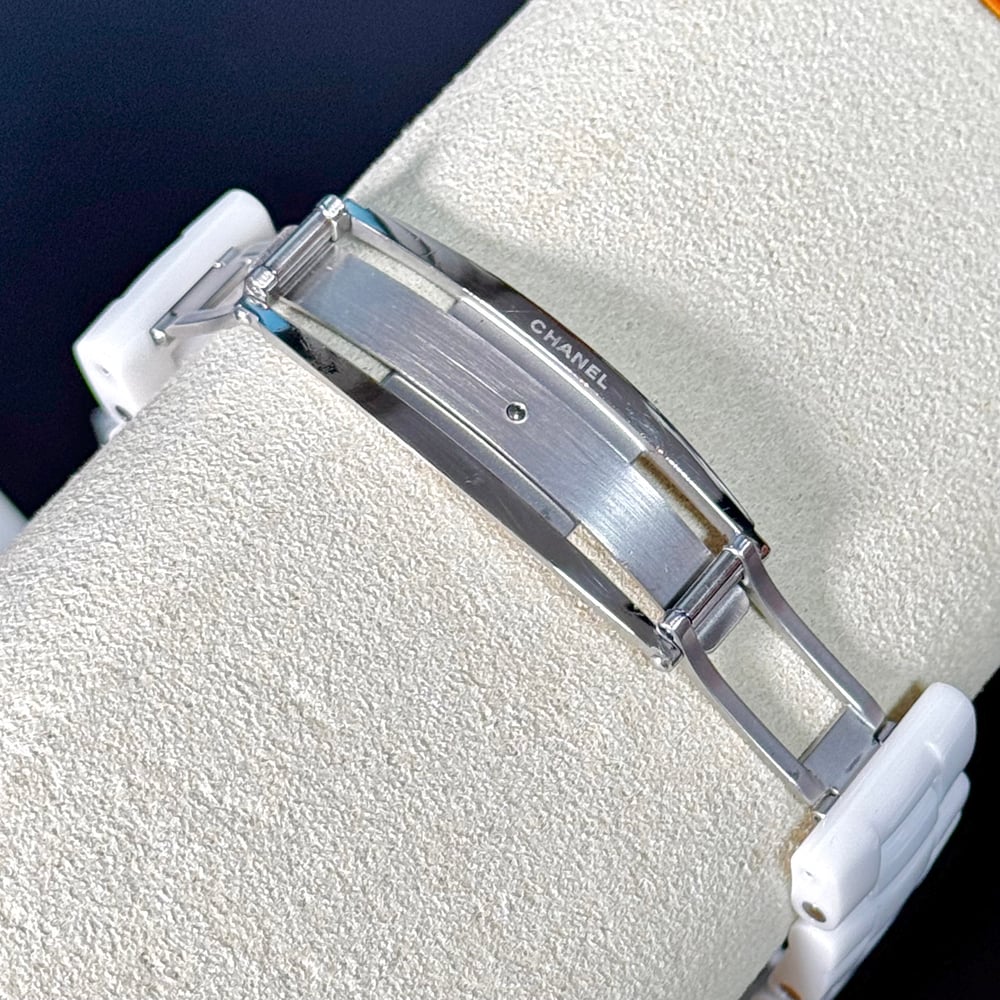 샤넬 J12 워치 - 시계