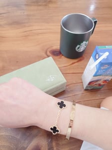 갖고싶었던 팔찌 저렴하게 구입했어요