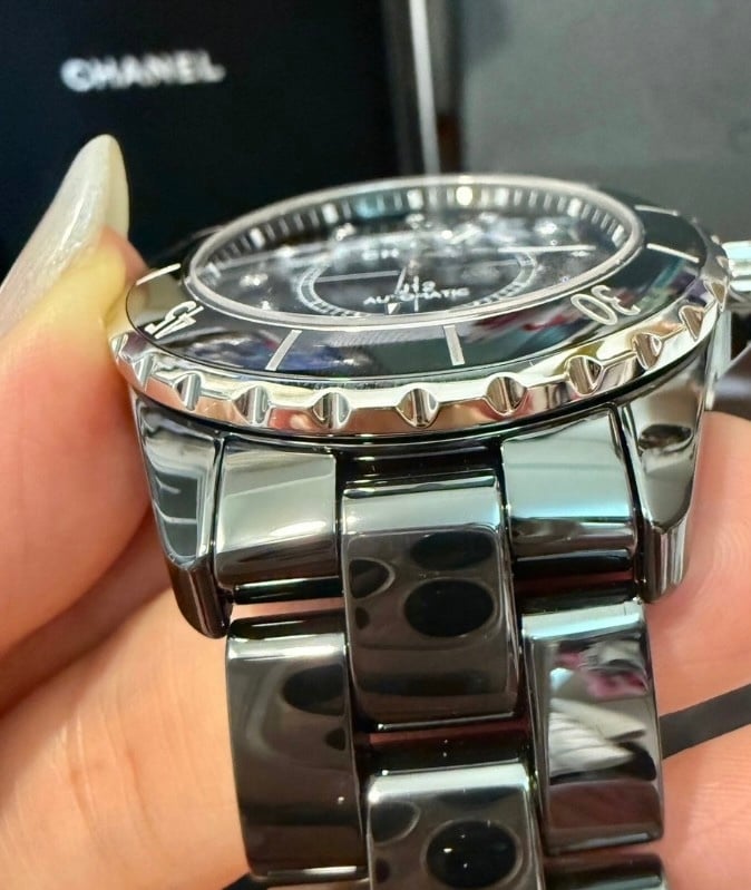 샤넬 J12 워치 - 시계