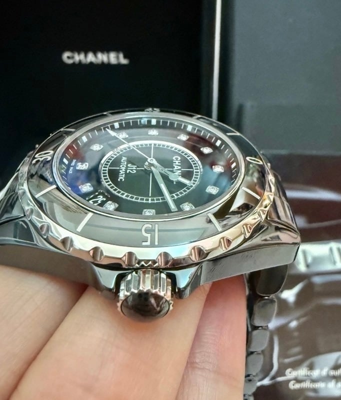 샤넬 J12 워치 - 시계