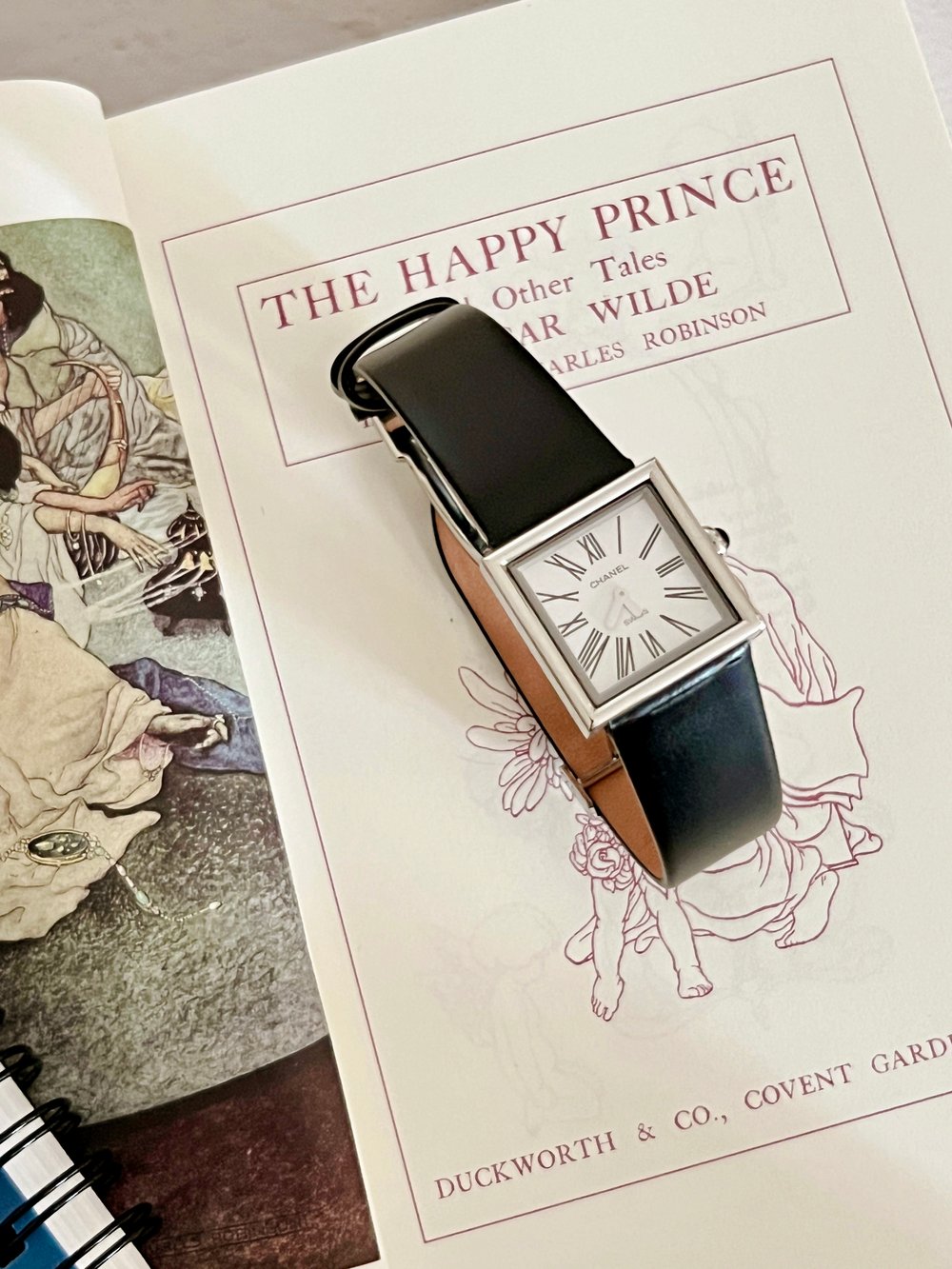 샤넬 마트라세 워치 - 시계