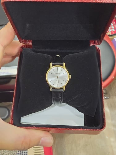 오메가 드빌 워치