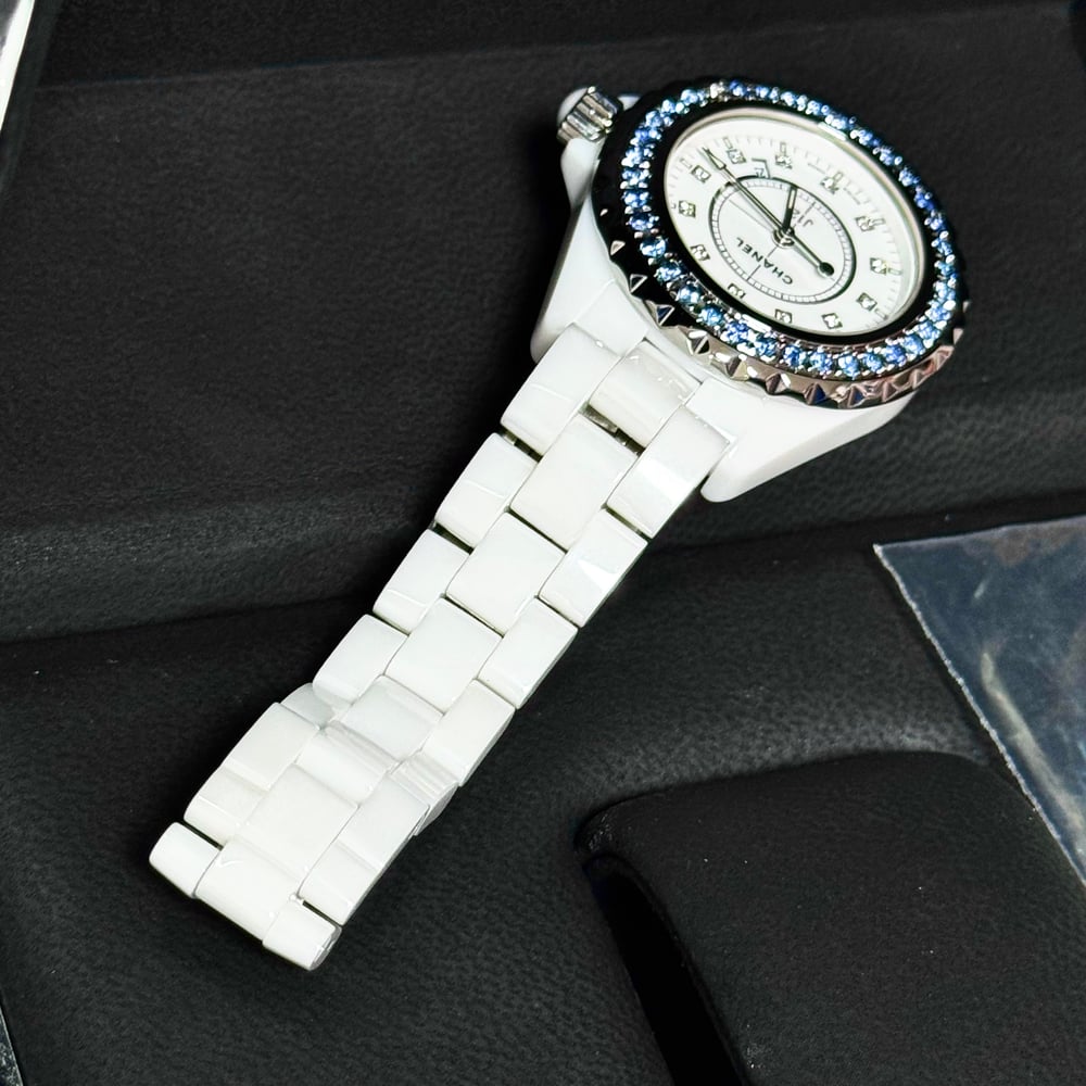 샤넬 J12 워치 - 시계