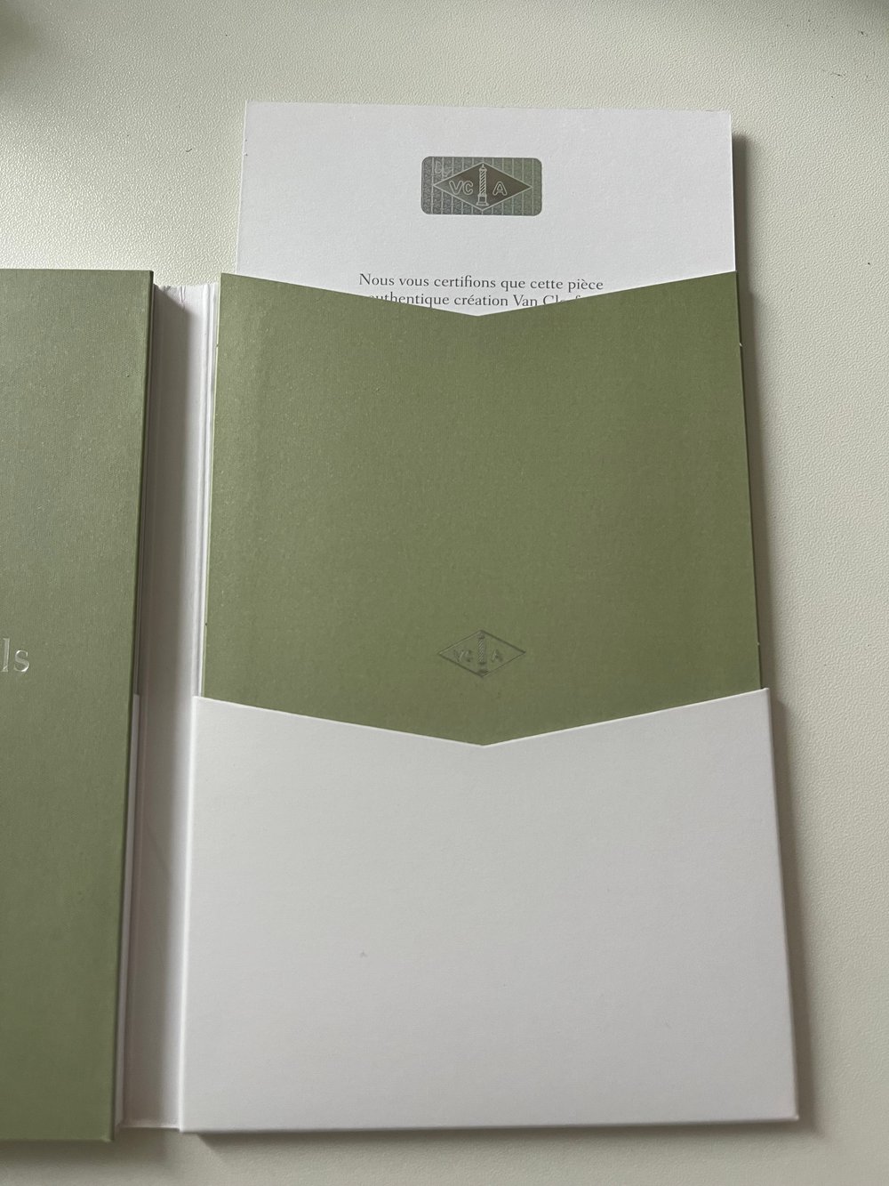 반클리프 아펠 알함브라 스위트 이어링 - 귀걸이