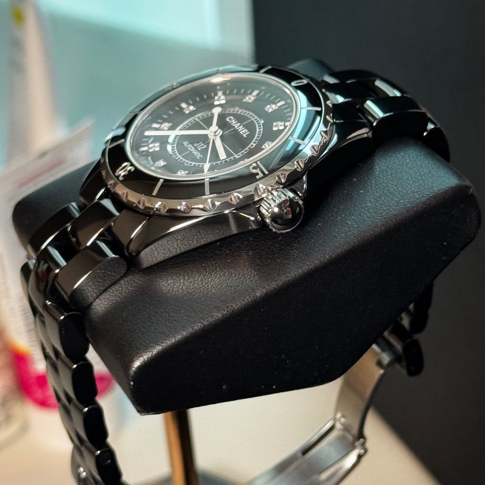 샤넬 J12 칼리버 워치