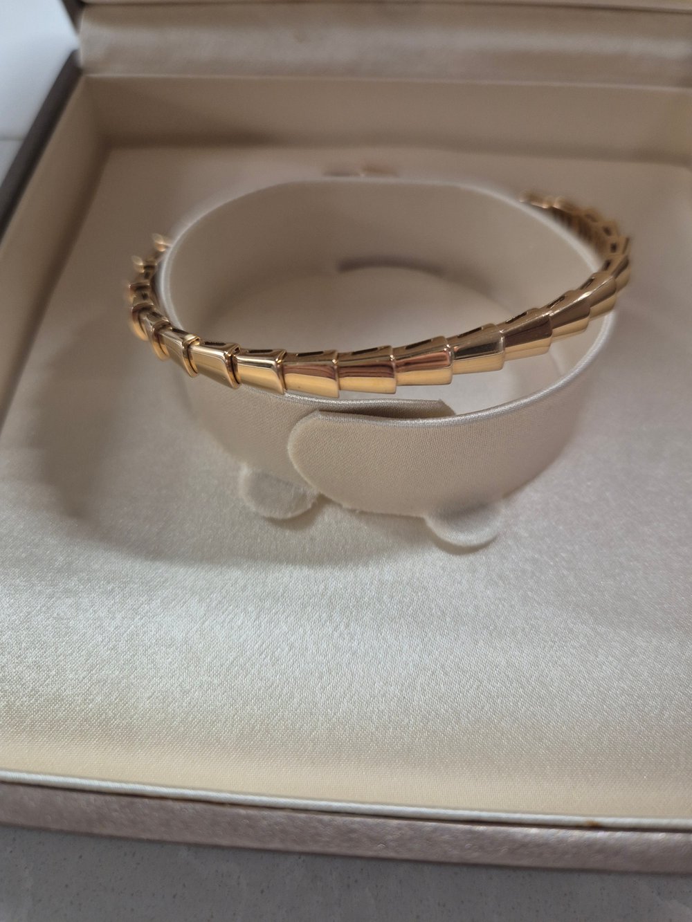 불가리 세르펜티 바이퍼 브레이슬릿 - 팔찌