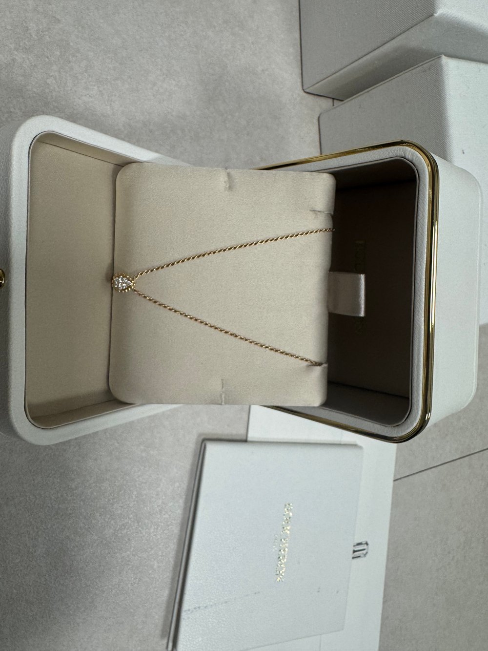 부쉐론 쎄뻥 보헴 네크리스 - 목걸이