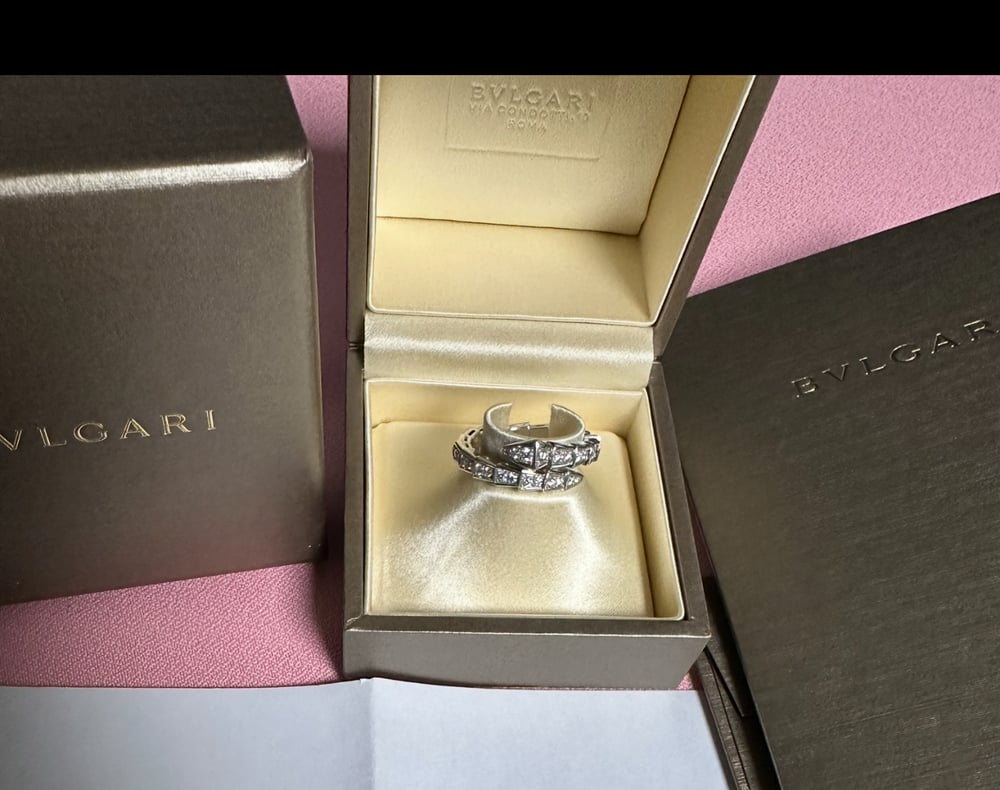 불가리 세르펜티 바이퍼 링 - 반지