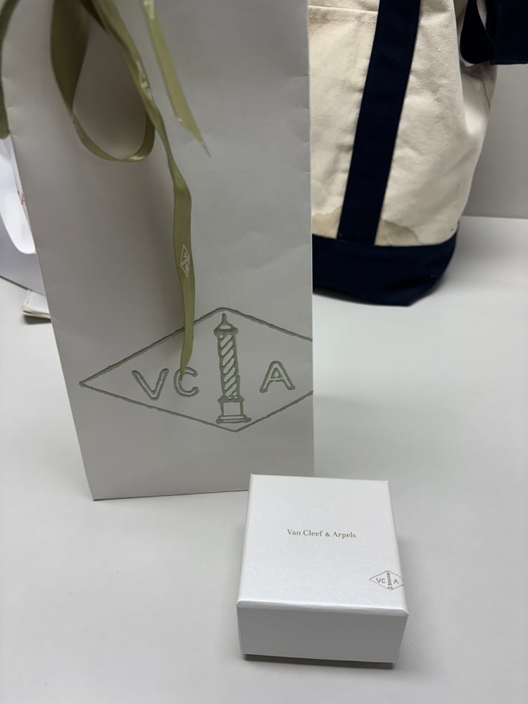 겨울이라 그런가 커넬리언에 눈이 자꾸 갔어요. 