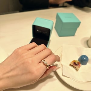 저도 구매해보려구요