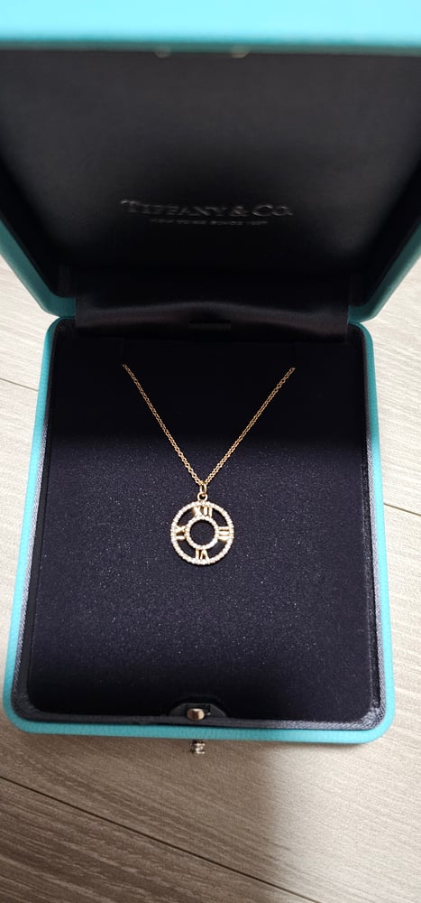 티파니 네크리스