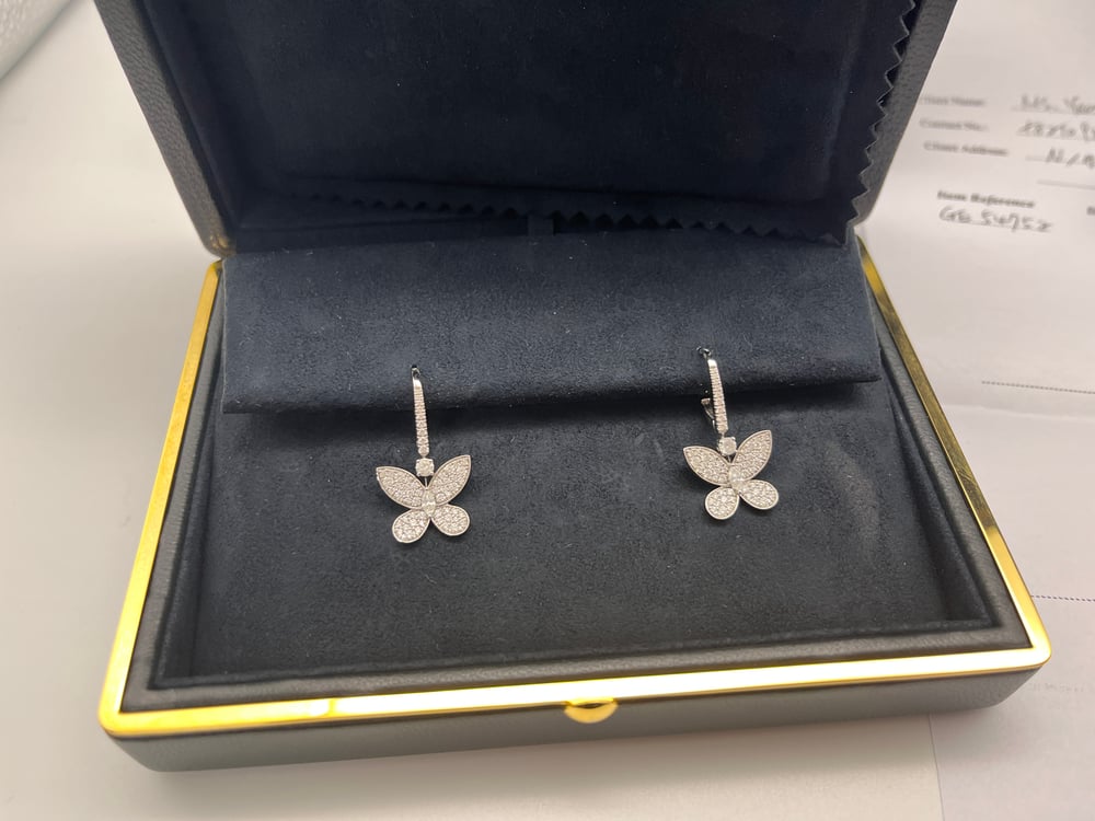 그라프 다이아몬드 이어링 득템했어요!