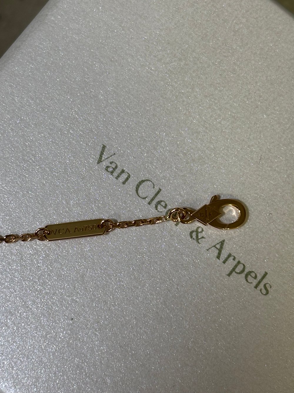 반클리프 아펠 알함브라 다이아 네크리스 - 목걸이