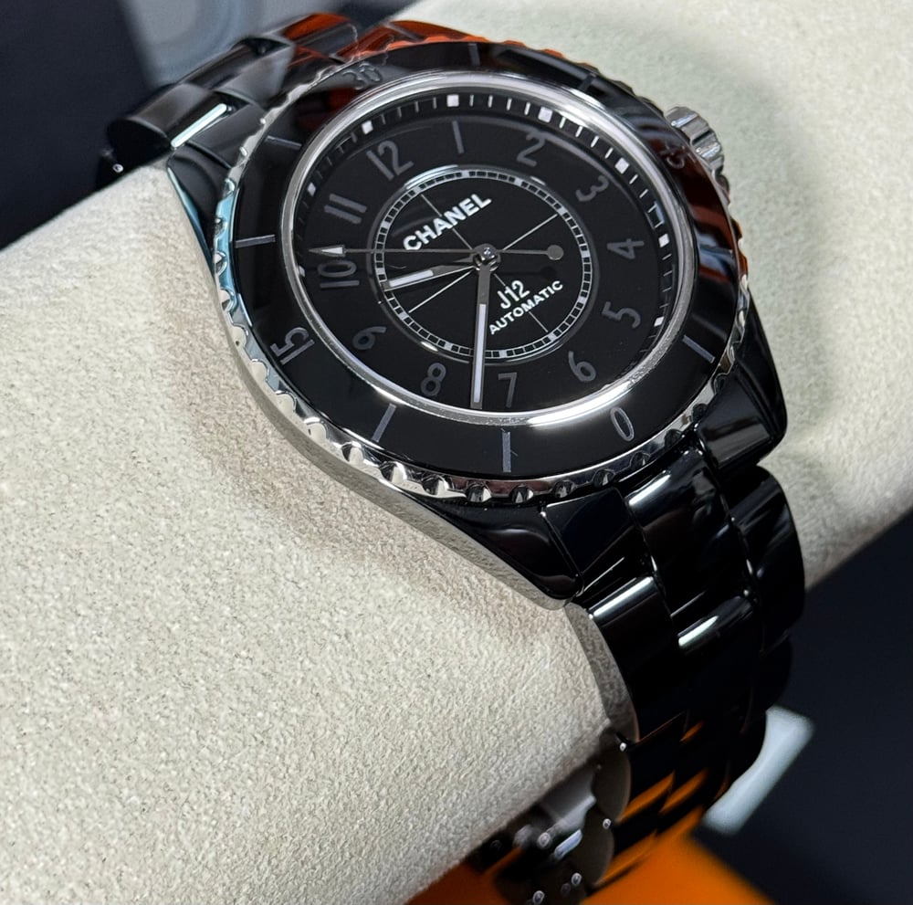 샤넬 J12 팬텀 워치 - 시계