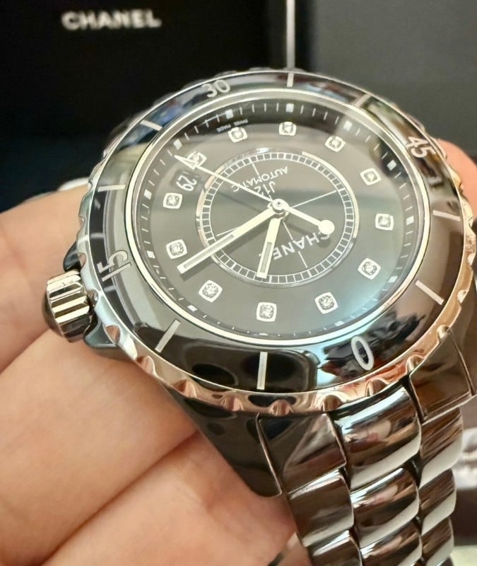 샤넬 J12 워치 - 시계